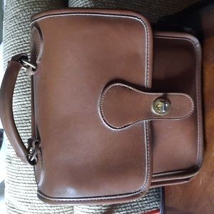 Authentic Vintage 1999/Coach Brown Purse